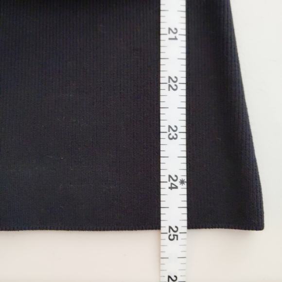 Venini Black Crochet Detail Sweater with Wooden Beads size Medium - Picture 9 of 9